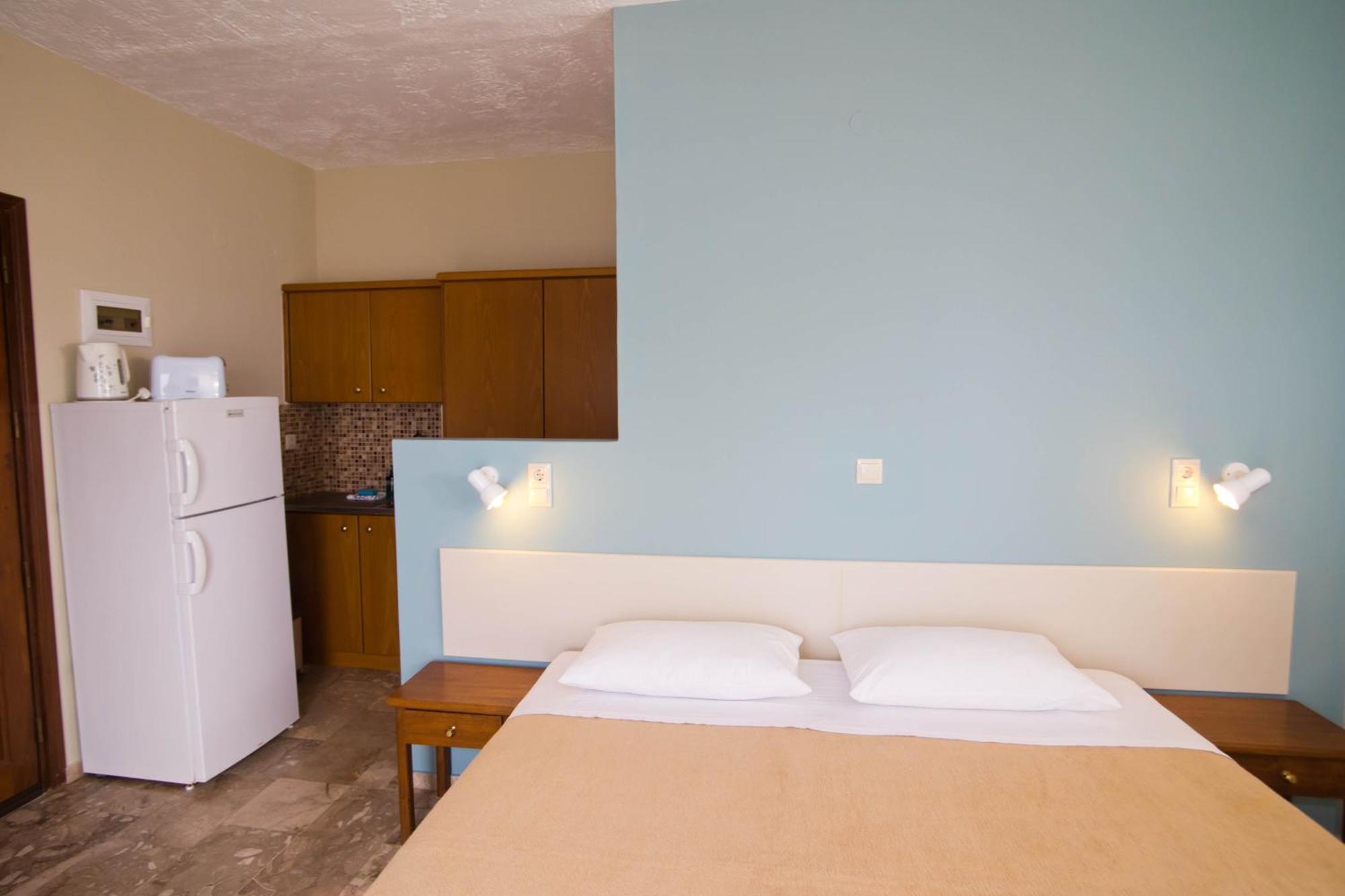 Acropolis Hotel Masouri Esterno foto